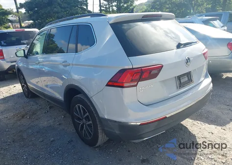 2018 Volkswagen Tiguan 2.0T Se/2.0T Sel from USA, damaged, VIN 3VV3B7AX2JM213091
